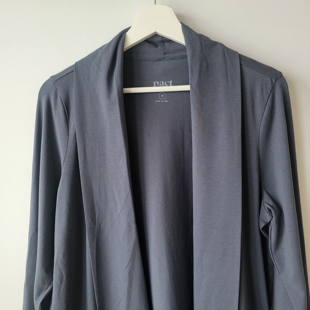 Pact women's Organic Luxe Essential Swing Cardigan size M Navy long sleeve - Picture 3 of 8